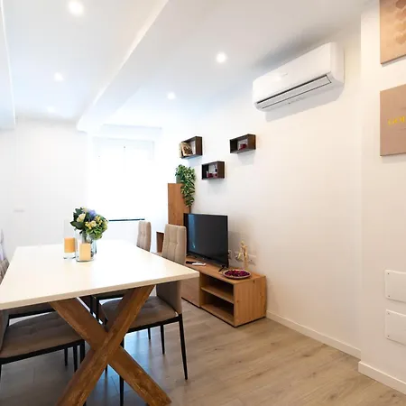 Relax, Natura E Citta - Piscina, Fishing E Parco Apartment Genoa